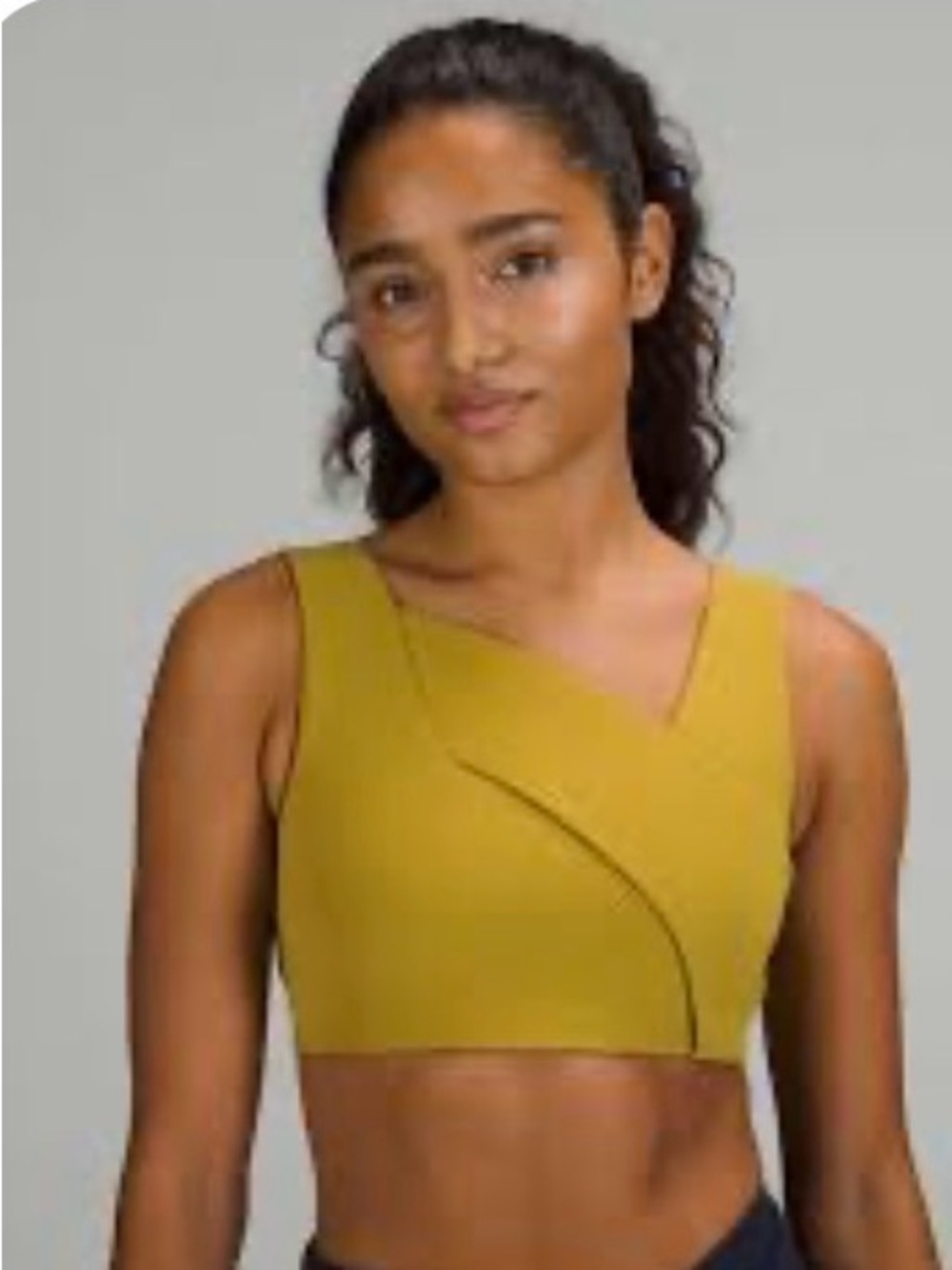 Like new Nulu cross front crop bar top